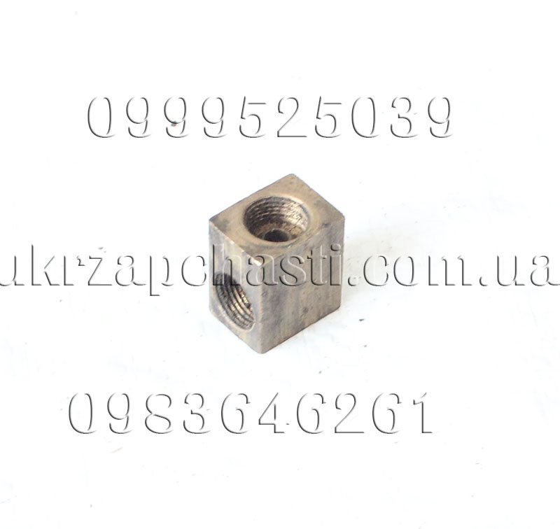 Тройник тормозных трубок Г-53,3307 51-3506033